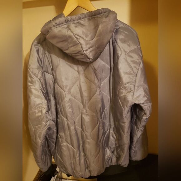 Mens Wired Differently Puffer Coat - Picture 4 of 4